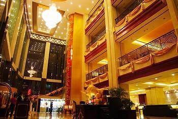 فنغهوانغ Junyuan Huatian Hotel - Huaihua المظهر الخارجي الصورة